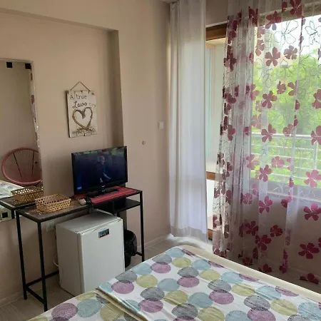 Desi House 302b Cozy Studio * نيسيبار